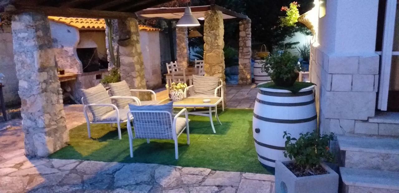 B&B La Sciaia A Mare Brindisi Bagian luar foto